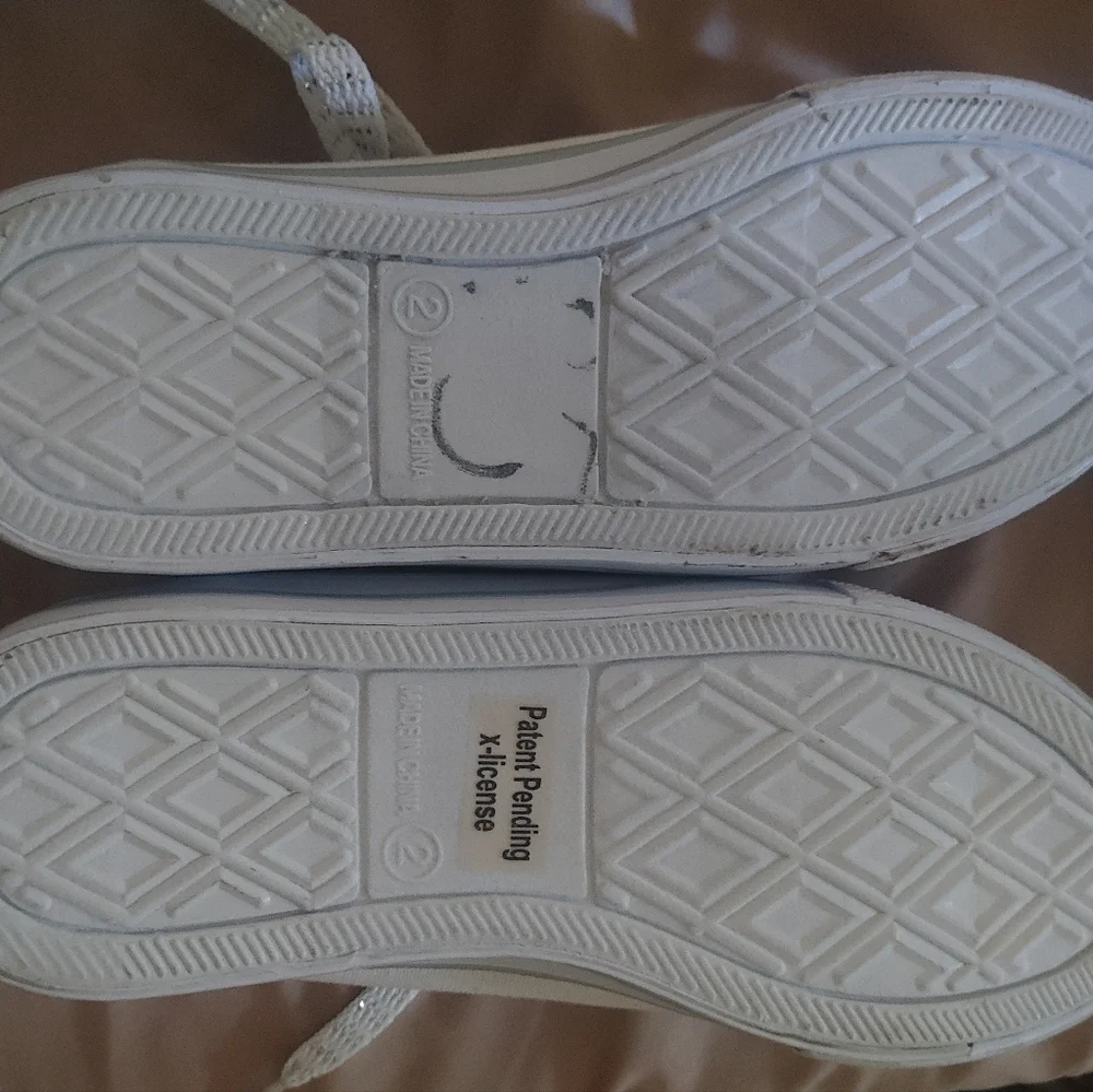 Justice Size 2 White and Pink Kids Shoes with Guitar Design